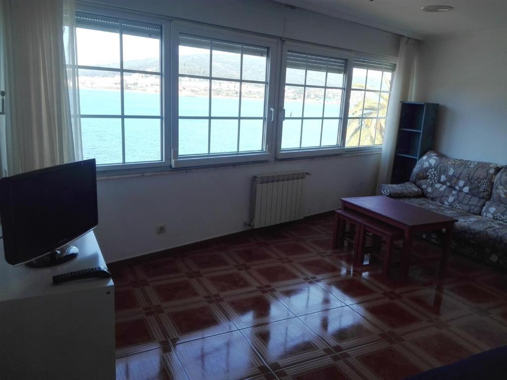 Hotel Corcubion Playa De Quenxe Номер фото
